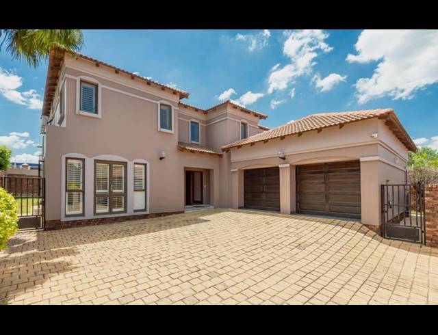 3 BEDROOM HOUSE FOR SALE IN MEYERSDAL